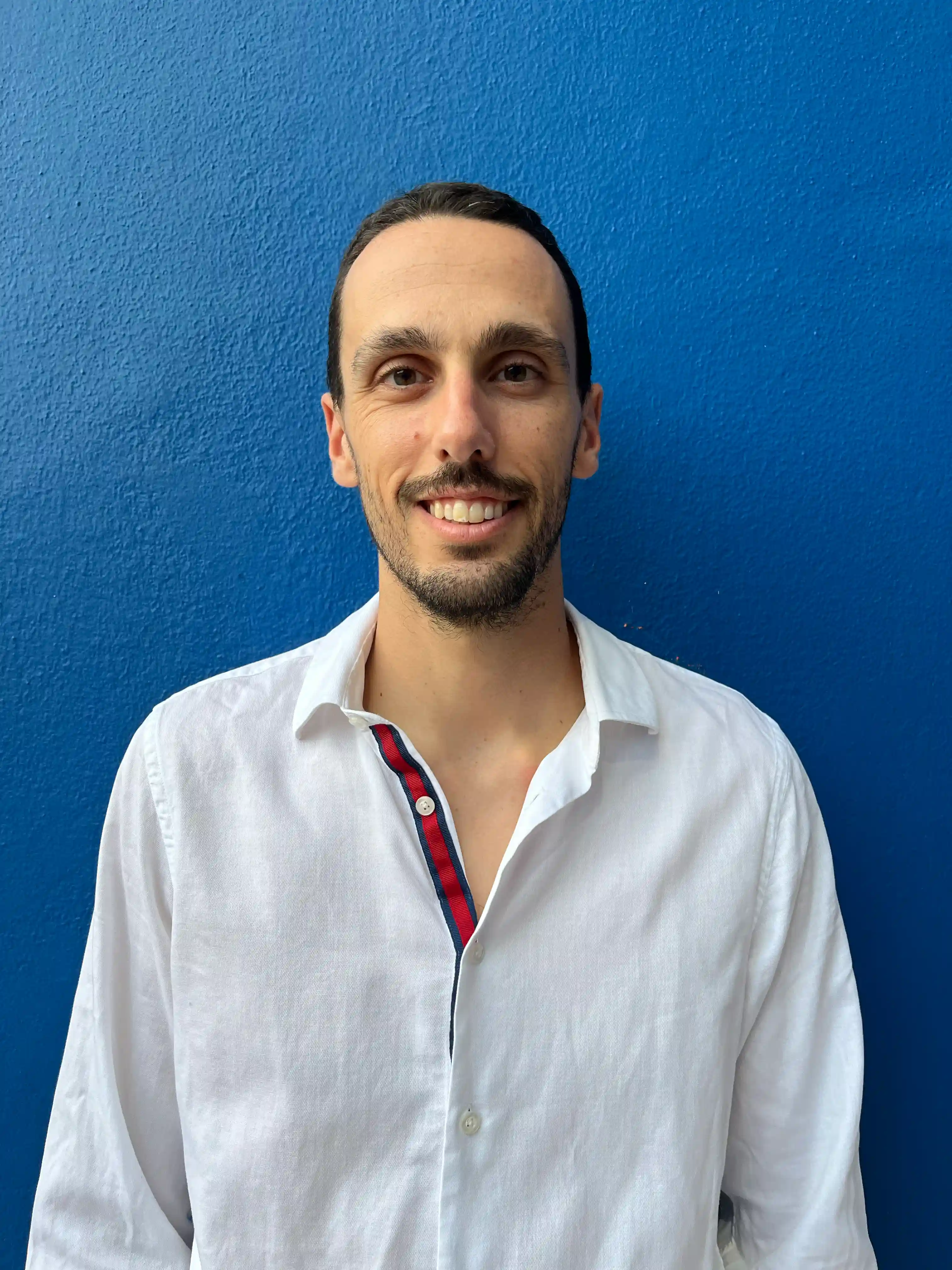 RAFAEL TOMÁS CORREIA